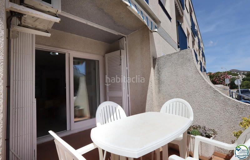 Foto 2c46336b-f4ca-441b-afd3-e58db393cb2b. Apartament a El Port Llançà