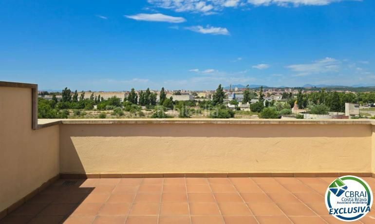 Foto aef20d46-80f8-400e-bd5d-af500d5dd8ad. Apartament a Carretera de Roses-Fossos Figueres