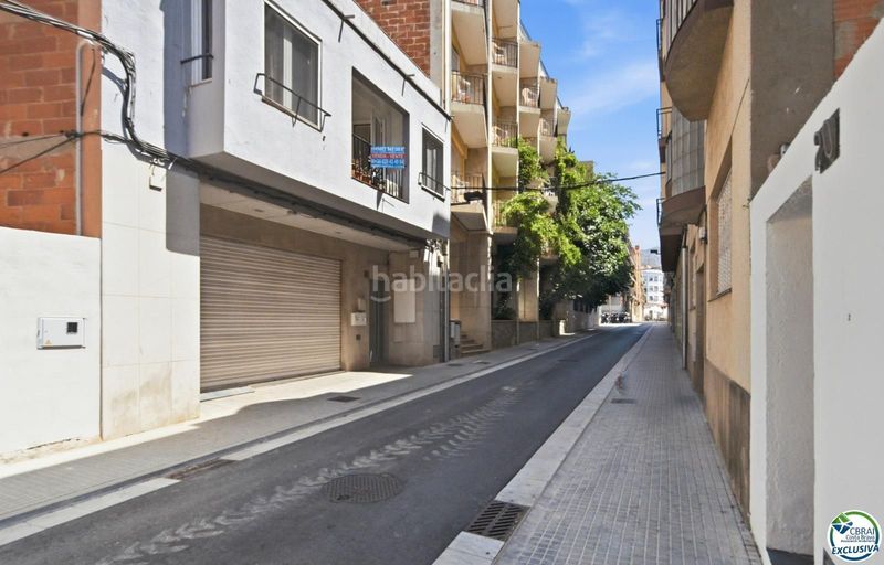 Foto 32b3f026-4097-4105-8ca8-f74e91b013fc. Apartament a Centre Roses