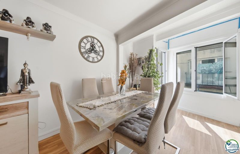 Foto 507801f3-73a8-456d-8312-ff41fb089bd7. Apartament a Centre Roses
