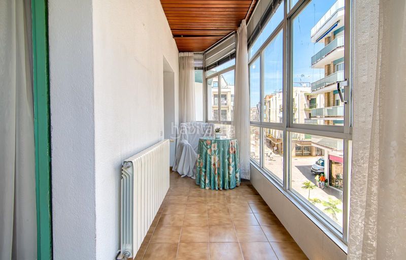 Foto 3679c672-8d0f-4c14-b606-9e6919aaf1a7. Apartament a Centre Roses