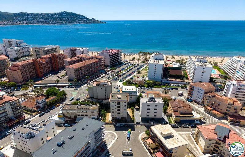 Foto ca593217-fbf3-41b7-ab7f-f58cf5e7aeef. Apartament a Santa Margarida Roses
