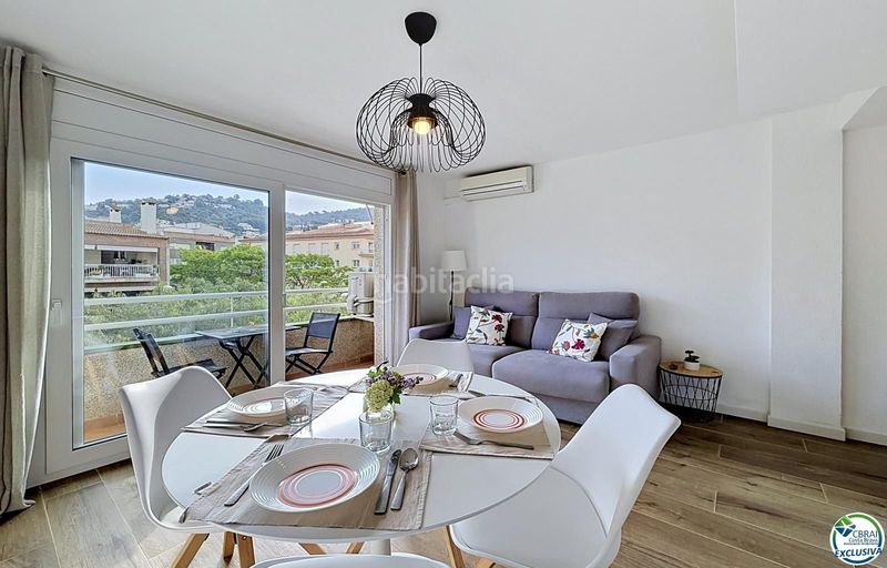 Foto 6a329d47-222d-4068-a9ce-9dfeb2a48df6. Apartament a Centre Roses