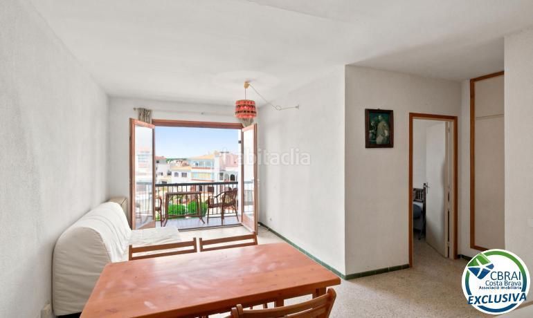 Foto a931555e-85f6-42d2-a0d7-ed5b3756b77a. Apartament a Moxó - Sant Mori Empuriabrava