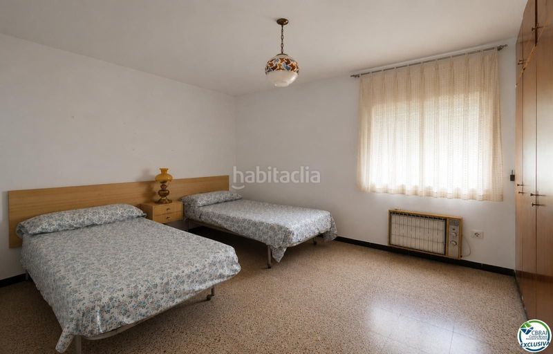 Foto 20ec828e-5cde-4e4b-ac51-1c5e1d02d094. Apartament a Centre Roses