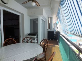 Apartamento  Del port marina. Apartamento con piscina, amplia terraza y parking en santa marga