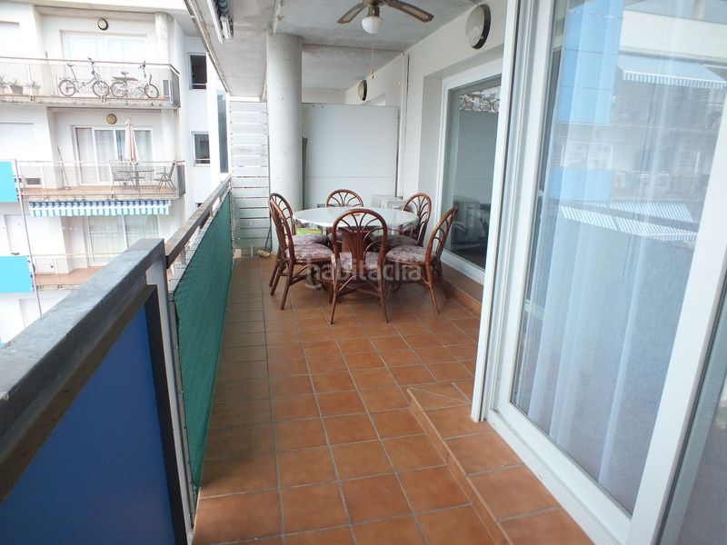 Foto b5a9461f-b1d3-4b41-8e6f-d10f67a66f3d. Apartament amb calefacció piscina a Santa Margarida Roses