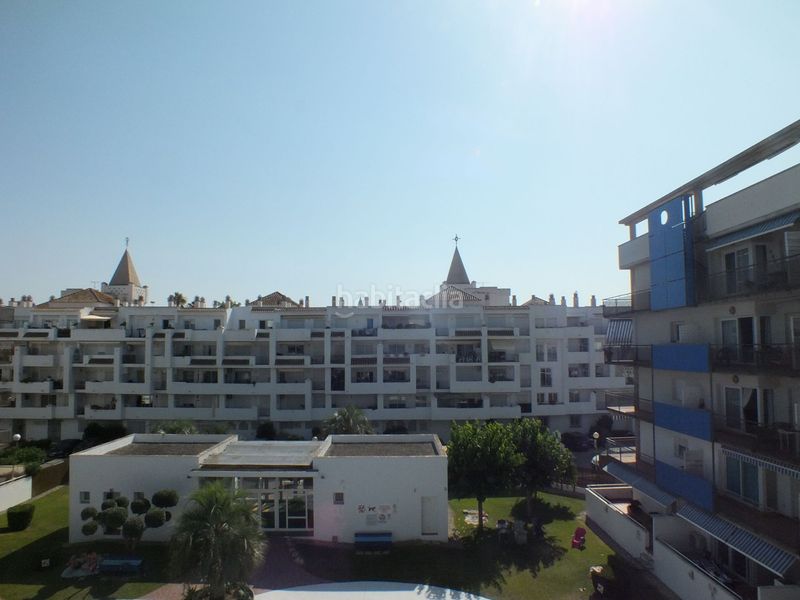 Foto edc478d1-d9e0-4d8d-9b67-ee0446d166dc. Apartament amb calefacció piscina a Santa Margarida Roses