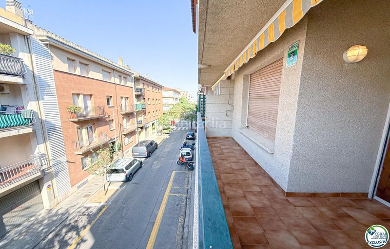 Foto 66a88f8d-7fa5-42cc-9dc1-2f519dfdea4b. Apartament a Centre Roses
