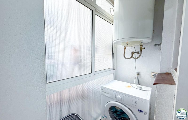 Foto a3696c8f-1be5-4828-ae25-900aff3073bb. Apartament a Centre Roses
