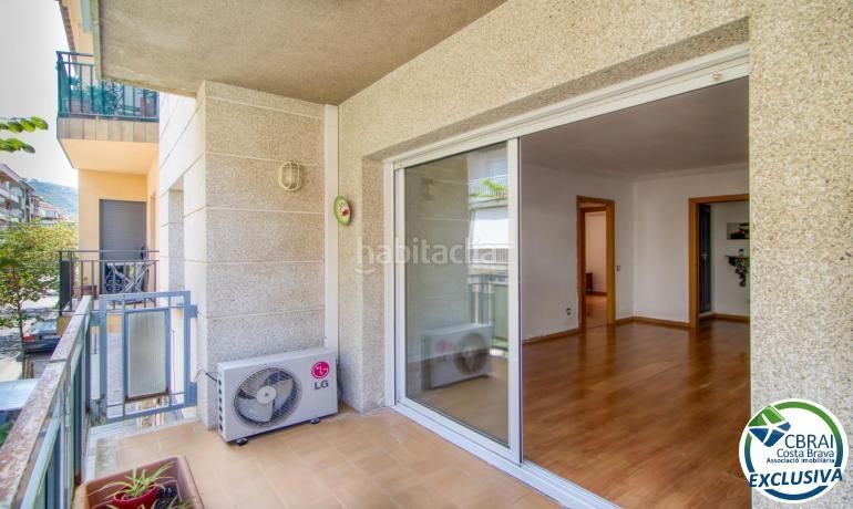 Foto 91415e11-70ec-4f79-8c83-4ec371c6c65f. Apartament a Centre Roses
