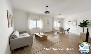 Appartement  Renfe. Piso reformado con ascensor, a 500 m de la playa y al lado de la