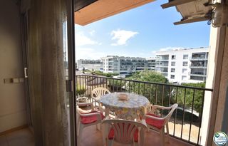 Apartament a DE SANTA MARGARIDA 49