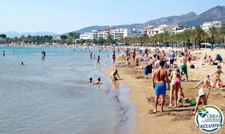 Foto f8b6ae77-2c69-42f2-b4fa-7e5f05c2be58. Apartament a Santa Margarida Roses