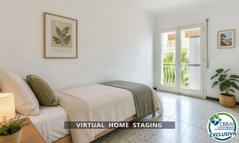 Foto 819bc9b9-b385-4957-82d3-582c5e8c7a5a. Apartament a Centre Roses