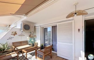 Apartament  Sant mori 8. Apartamento reformado con terraza a 150 m de la playa  empuriabr