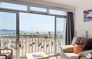Apartament a Delta Muga 6