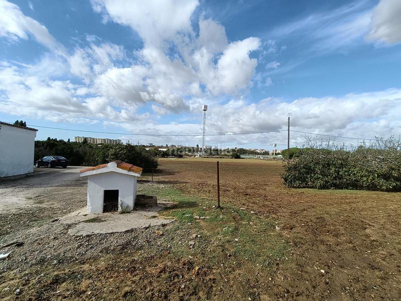 Foto 037b3288-8c8a-4389-b46d-2e3f06fadb54. Masia amb aparcament a Parque Atlántico - Ronda este Jerez de la Frontera
