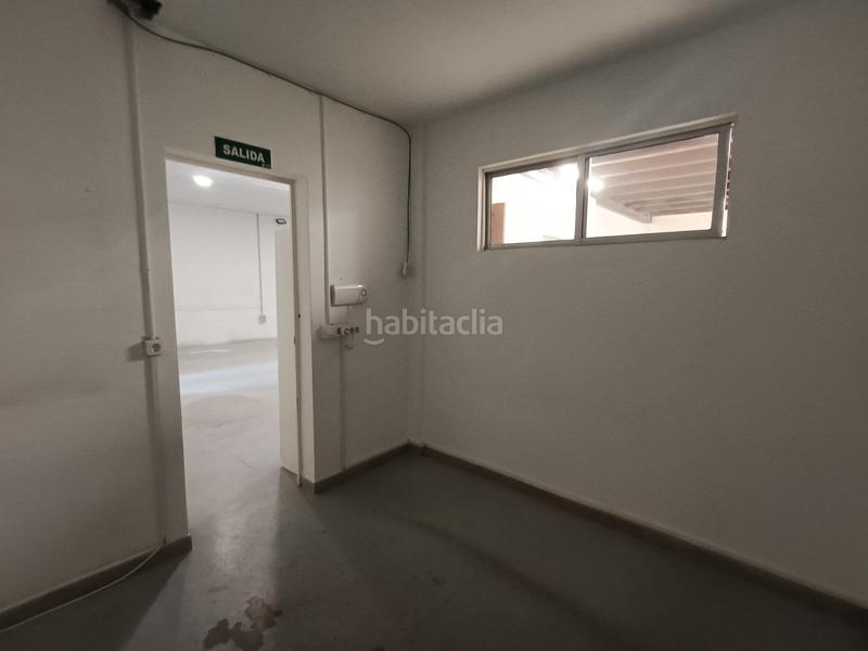 Foto ad11dffd-727a-44a6-8c34-6437ca1ef463. Alquiler nave industrial en telar 10 el puerto de santa maríanave en Puerto de Santa María (El)