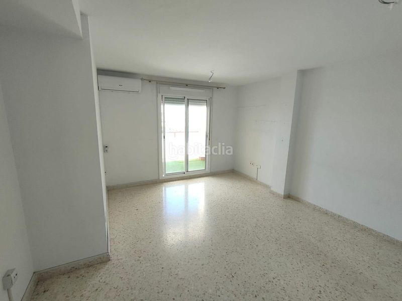 Foto 1dd5855a-1dbe-4b46-a510-4b3b81af0c04. Appartement avec chauffage parking dans Caballero Bonald-S. José Obrero-Guadalcacín Jerez de la Frontera