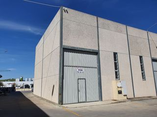 Industrial building in Alcalde cantos ropero 101. Jerez de la fronteranave