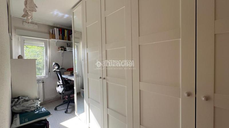 Foto ee1095cb-c64f-448a-be34-14e0eccf1b78. Piso  en venta en Media Legua Madrid