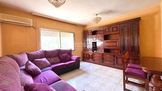 Etagenwohnung in Media Legua. Piso en venta en madrid