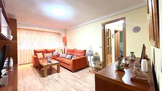 Pis a Media Legua. Piso en venta en madrid