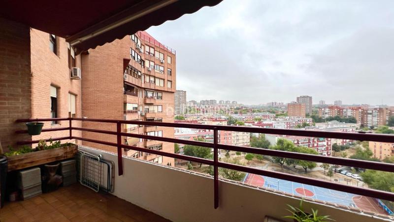 Foto 5f7f0b75-935b-4347-babc-185ea890b2a1. Appartamento con riscaldamento parcheggio in Media Legua Madrid
