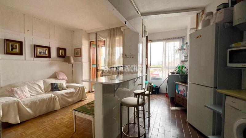 Foto cb358e2d-8df2-41da-a337-4b982dd63928. Appartamento con riscaldamento parcheggio in Media Legua Madrid