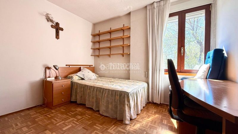 Foto 248006b3-2e0f-4d91-934d-a1ad209871ad. Pis amb calefacció a Media Legua Madrid