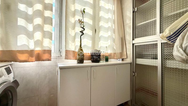 Foto f32da150-90fd-459d-894d-de6628f4e757. Pis amb calefacció a Media Legua Madrid