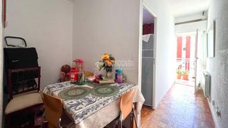 Flat in Media Legua. Piso en venta en madrid