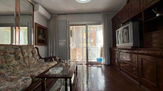 Appartamento in Media Legua. Piso en venta en madrid