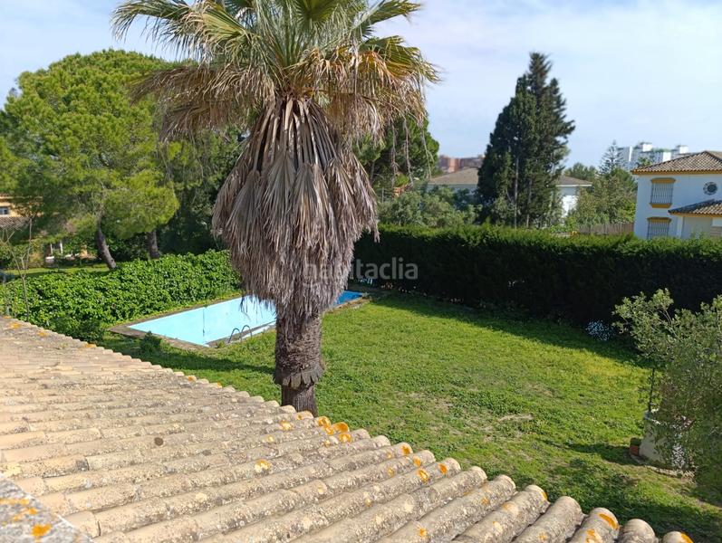 Foto fe594aea-adda-4c2e-b276-4204cd09c30e. Xalet amb xemeneia aparcament piscina a Montealto Jerez de la Frontera