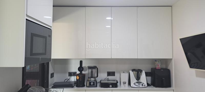 Foto 0db383f8-99e1-4abf-80cd-ca5b79425d54. Piso en calle hermano valeriano león 1 piso lujo avda. tio pepe en Jerez de la Frontera