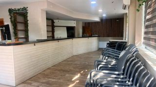 Lloguer Local Comercial a Suroeste - Zona Hospital. Alquiler