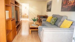 Etagenwohnung in Humanes de Madrid. Zona nueva urbanizacion cerrada con piscina y garaje