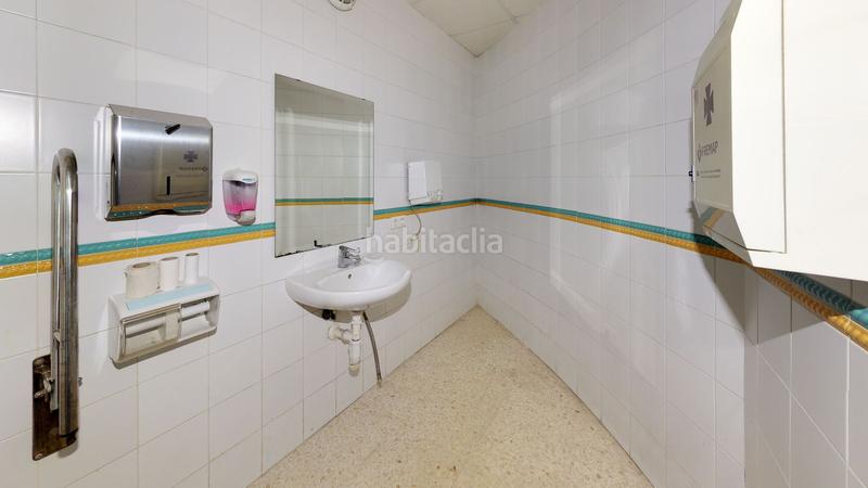 Foto 488246d1-576c-46ce-b248-4609d67f1818. Office space in calle alfarería 124 in Triana Oeste Sevilla