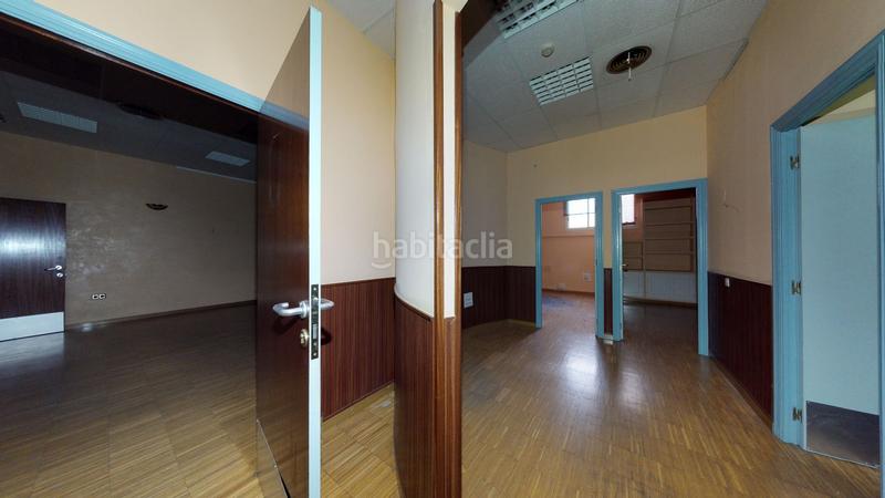 Foto 8dbb931c-c3fd-467e-a35c-a6021bcb7689. Office space in calle alfarería 124 in Triana Oeste Sevilla