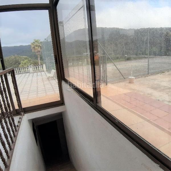 Foto 1a360acb-2fd0-4650-862b-4db0c629c014. Casa amb aparcament piscina a Vilanova del Vallès