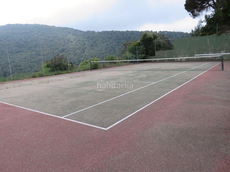 Foto 2452195b-0ef8-4092-87a4-7294bdd9aa8e. Casa amb aparcament piscina a Vilanova del Vallès