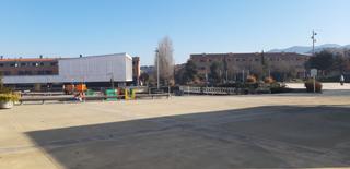 Lloguer Local Comercial a Plaça dels països catalans 15. Local comercial a pie de calle