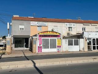 Local Comercial en Zona Carrefour - Urbanizaciones