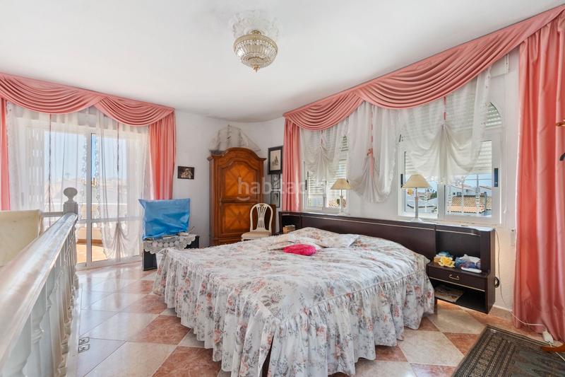 Foto a9f029fe-d911-4e49-bad7-f49e1ca009e2. Chalet mit heizung pool in La Florida Orihuela