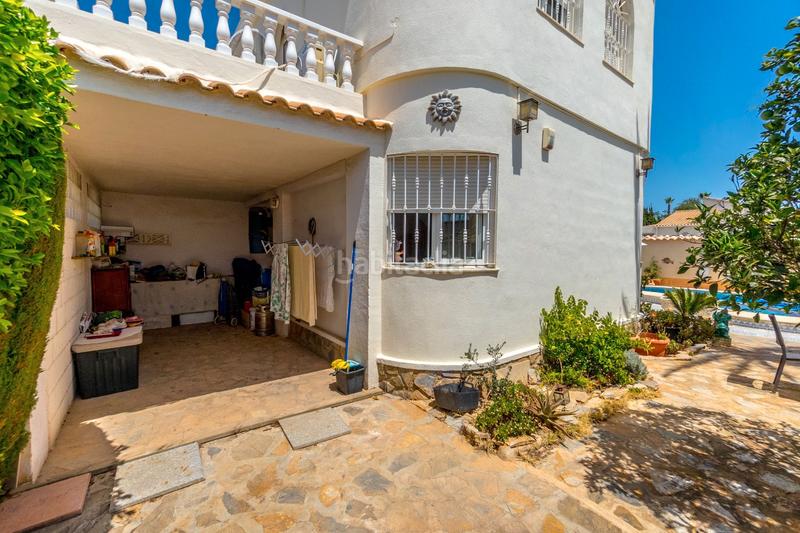 Foto b1bbbe91-4d7f-4e7e-b6cb-57012c0f1574. Chalet with heating pool in La Florida Orihuela