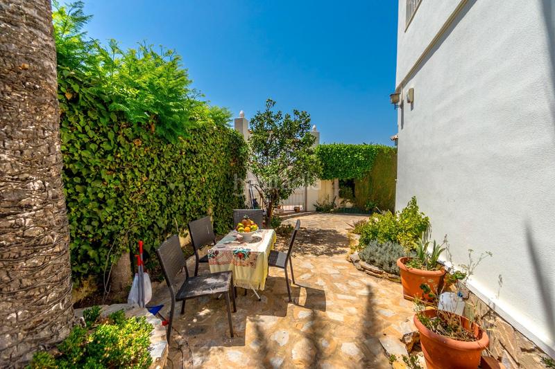 Foto b24e62e7-ad1b-4659-ab37-8123a4643ebd. Chalet with heating pool in La Florida Orihuela