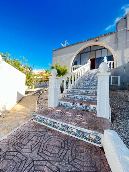 Foto 58f9b561-8f2e-46de-bec0-deb0f523701c. Chalet avec chauffage piscine dans Los Balcones y los Altos Orihuela