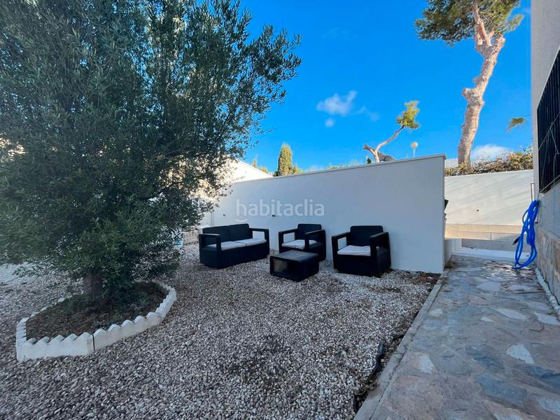 Foto c8ae2559-023b-40cb-a774-c3c3f3996809. Chalet con riscaldamento piscina in Los Balcones y los Altos Orihuela