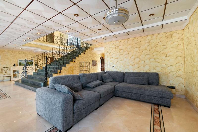 Foto ed535009-ad8e-4610-94b7-5588969d0cf2. Chalet avec parking piscine dans La Zenia Orihuela